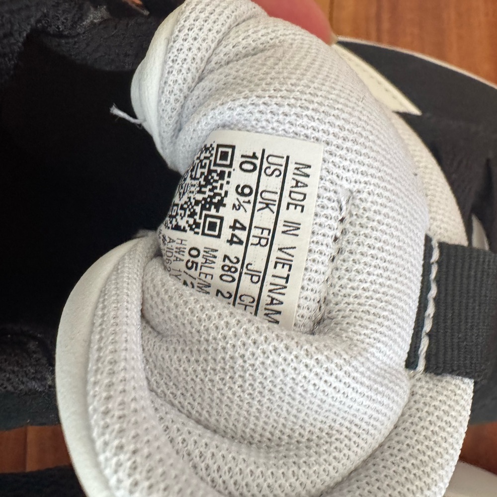 Adidas VL Court 3.0 Classic Black and White - Picture 10 of 10